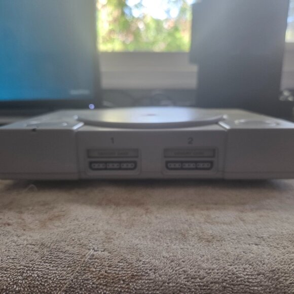 Sony PlayStation 1 SCPH-9001 Grey controller and RCA cords included - Picture 2 of 6